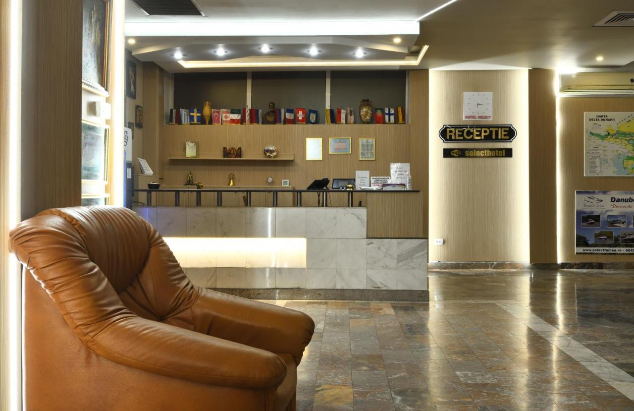 Hotel Select Tulcea Bagian luar foto